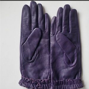 NWOT Merona Purple Leather Gloves